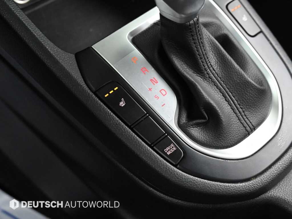 Kia K3 — photo 17