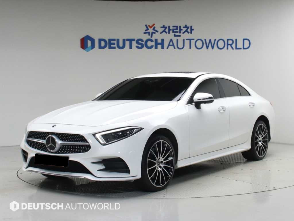 Mercedes-Benz CLS-Class — photo 01