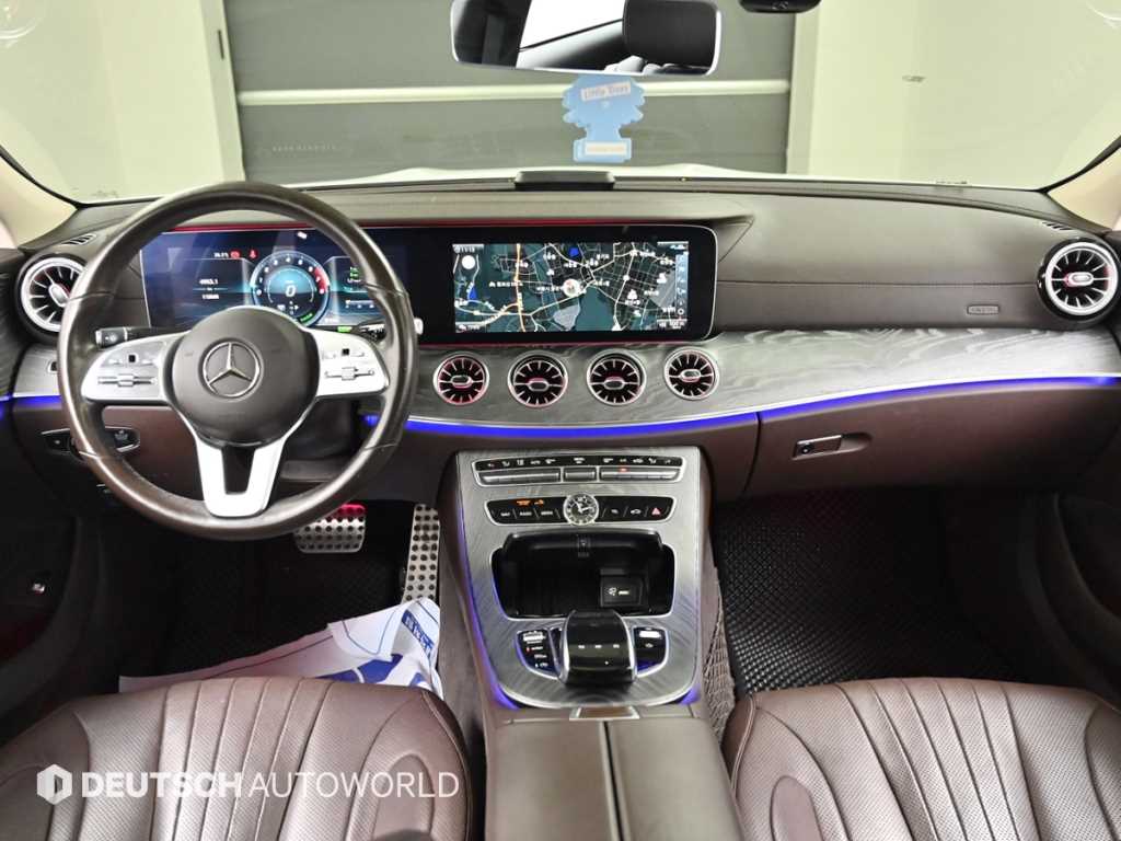 Mercedes-Benz CLS-Class — photo 07