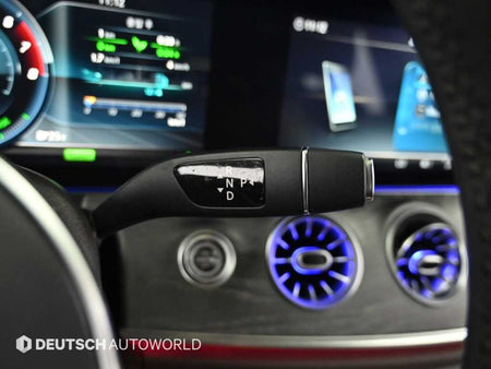 Mercedes-Benz CLS-Class — photo 09