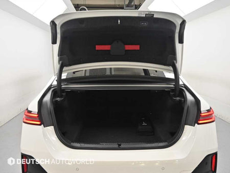 BMW 5-Series — photo 19