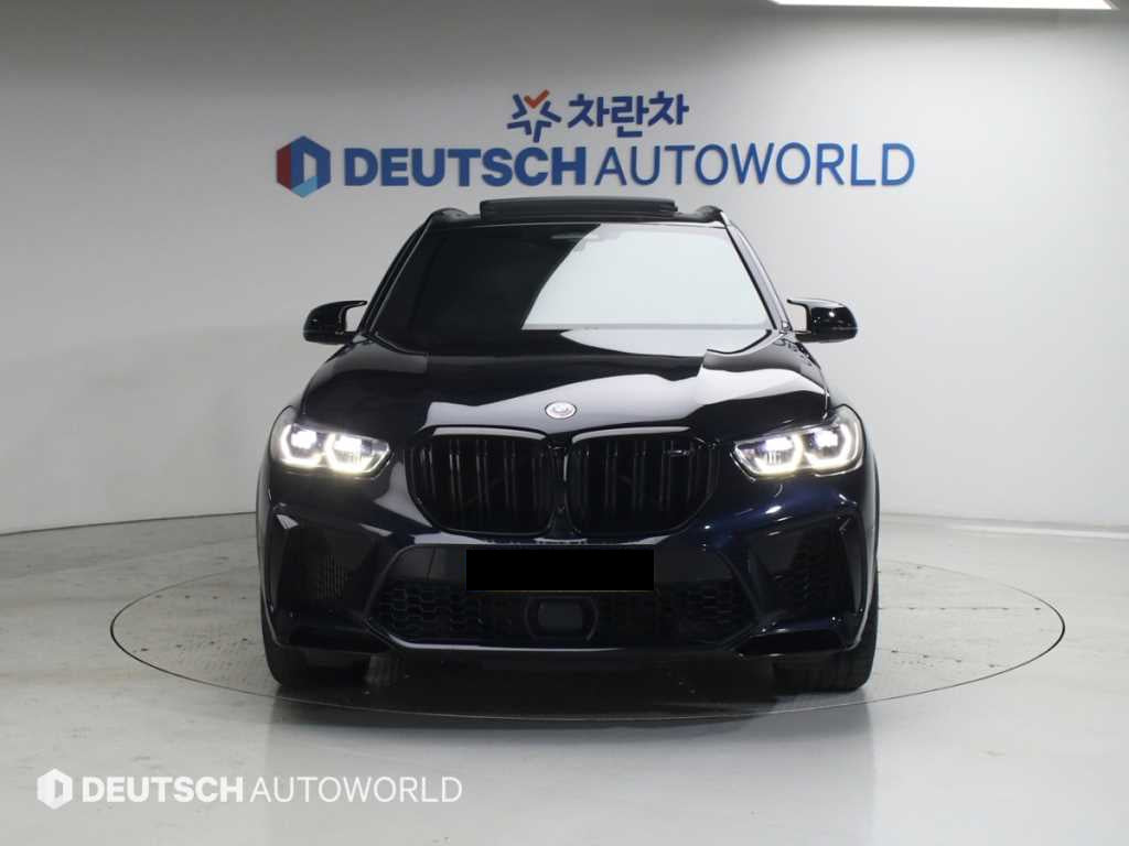 BMW X5M — photo 03