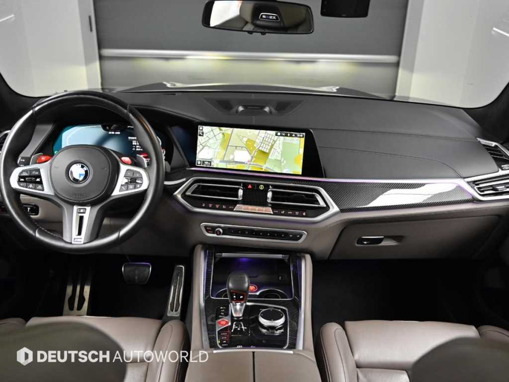 BMW X5M — photo 08