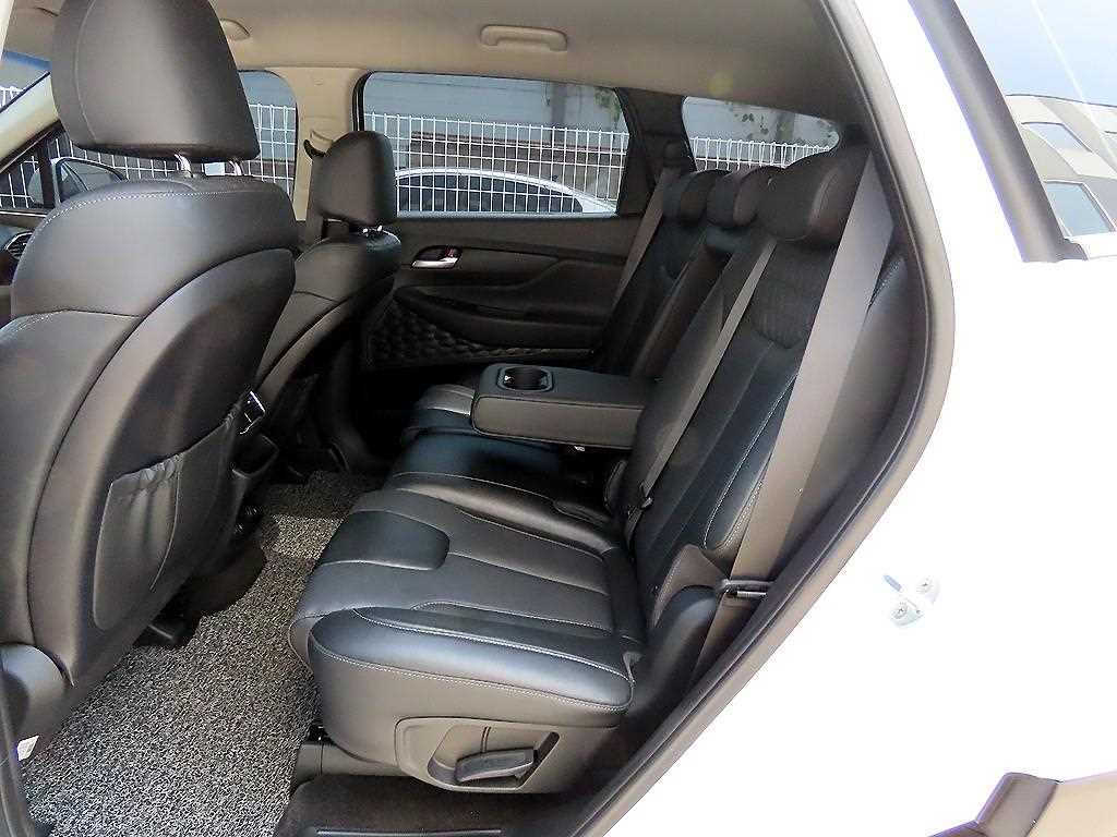 Hyundai Santafe — photo 06