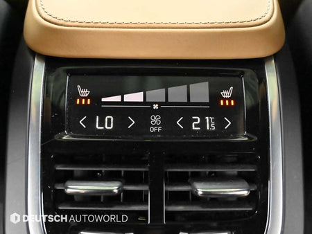 Volvo S90 — photo 16