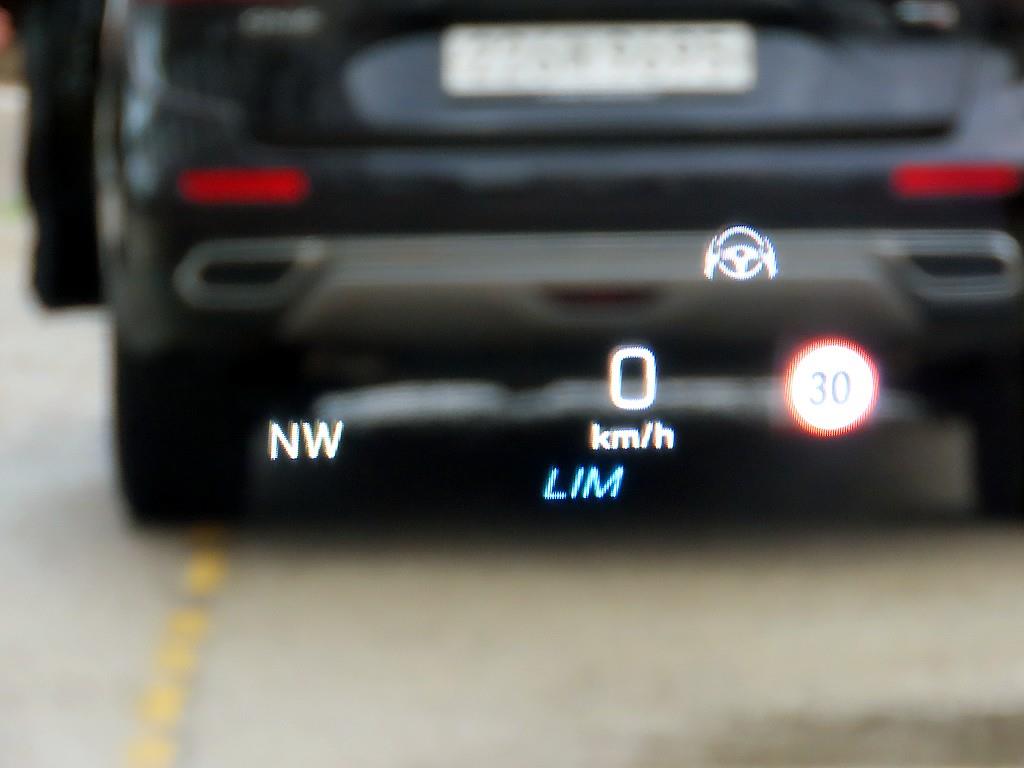 Mercedes-Benz GLC-Class — photo 10