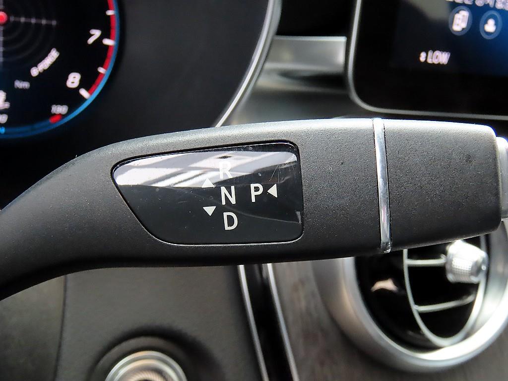 Mercedes-Benz GLC-Class — photo 11
