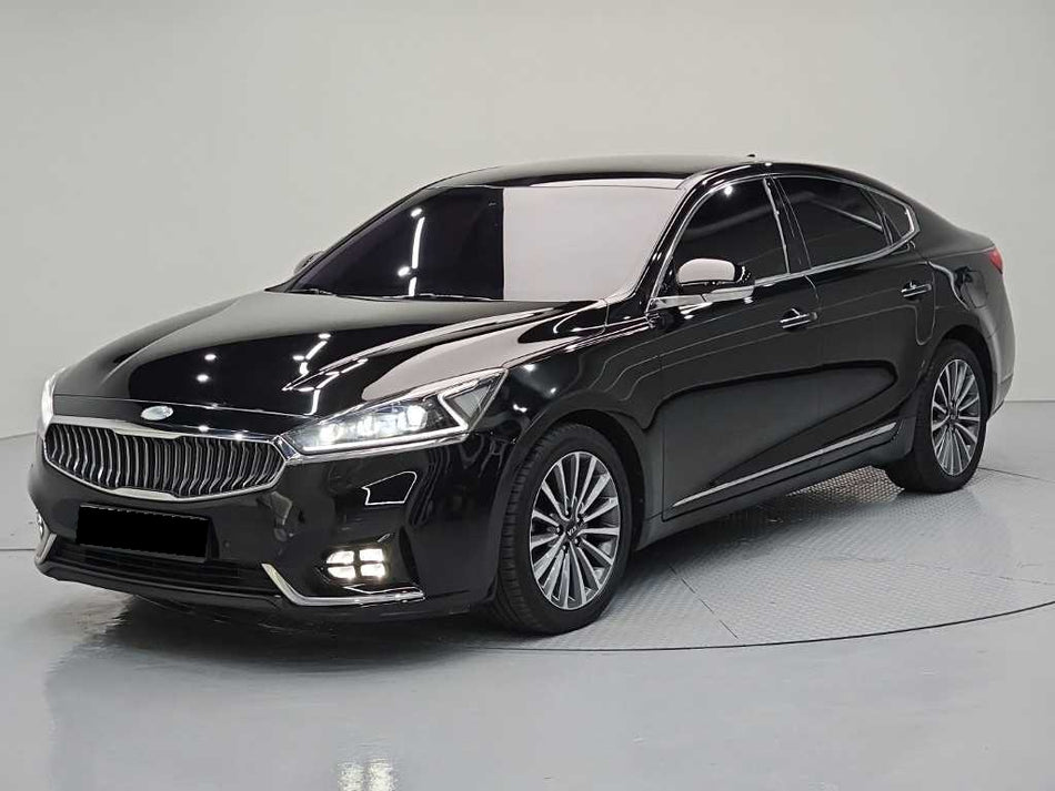 Kia K7 — photo 01