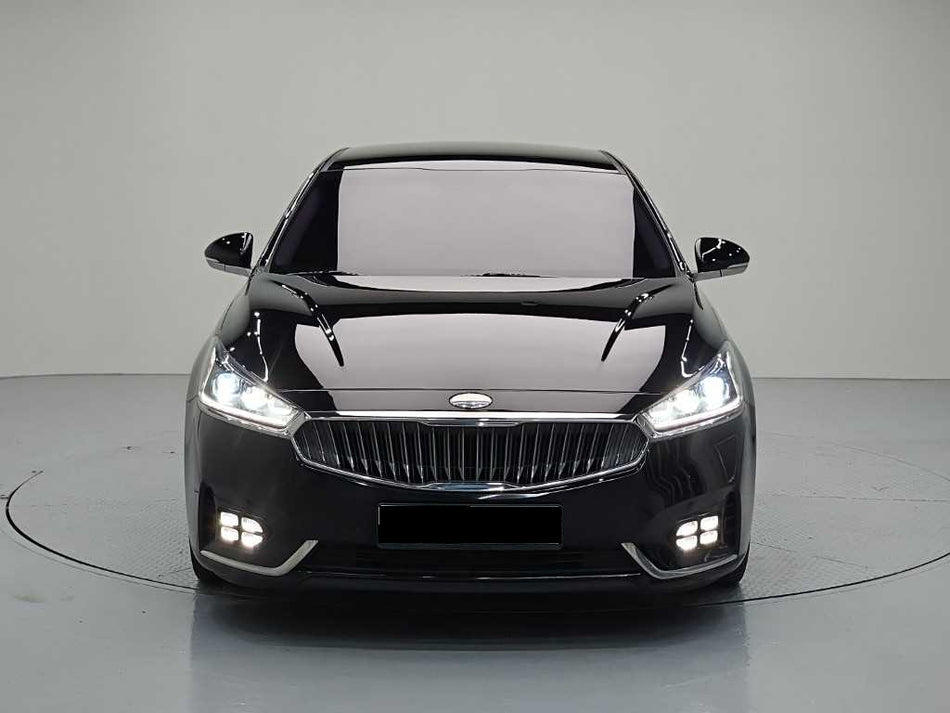 Kia K7 — photo 02