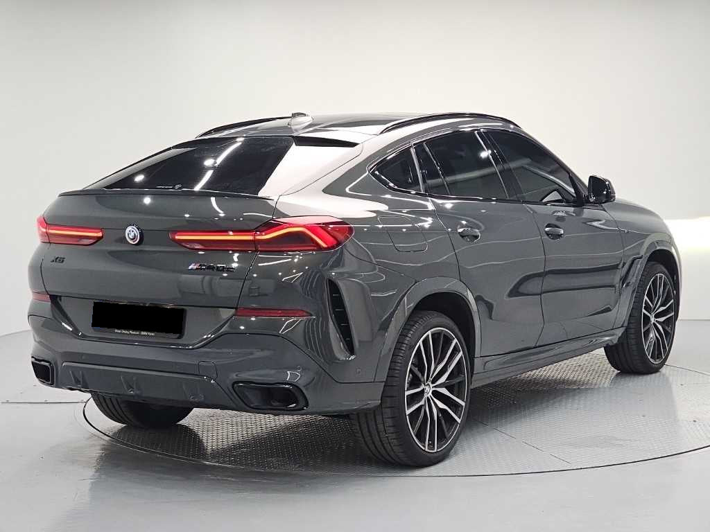 BMW X6 — photo 04
