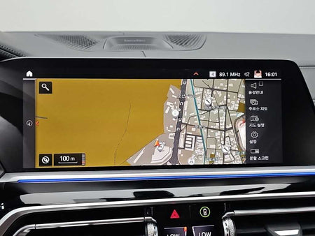 BMW X6 — photo 16