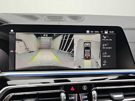 BMW X6 — photo 17
