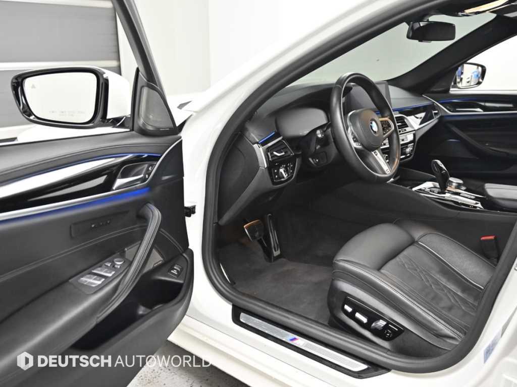 BMW 5-Series — photo 11