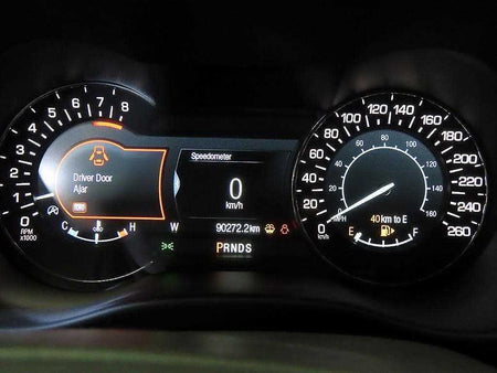 Lincoln MKC — photo 09