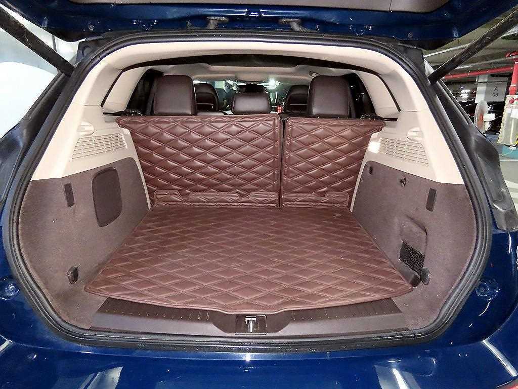 Lincoln MKC — photo 16