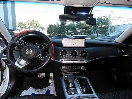 Kia Stinger — photo 07