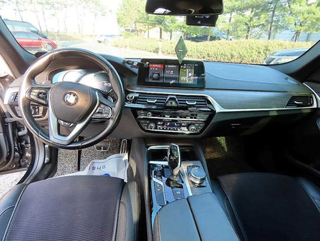 BMW 5-Series — photo 07