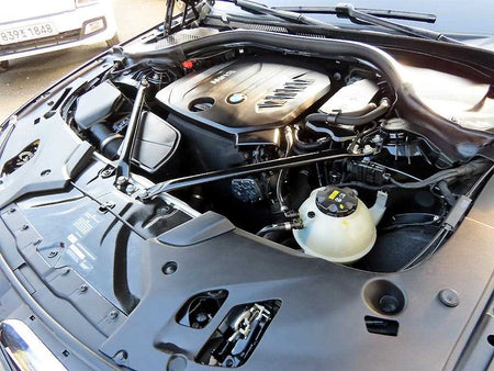 BMW 5-Series — photo 19