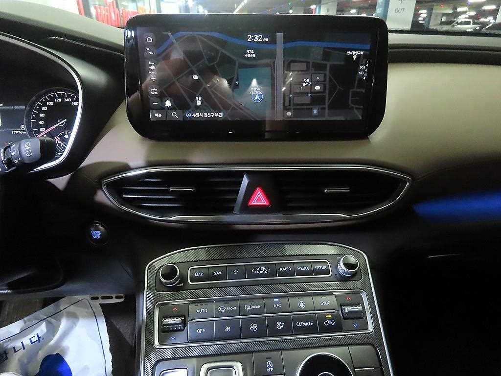Hyundai Santafe — photo 11