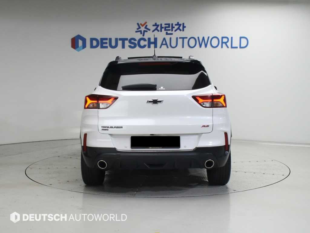 CHEVROLET Trailblazer — photo 04