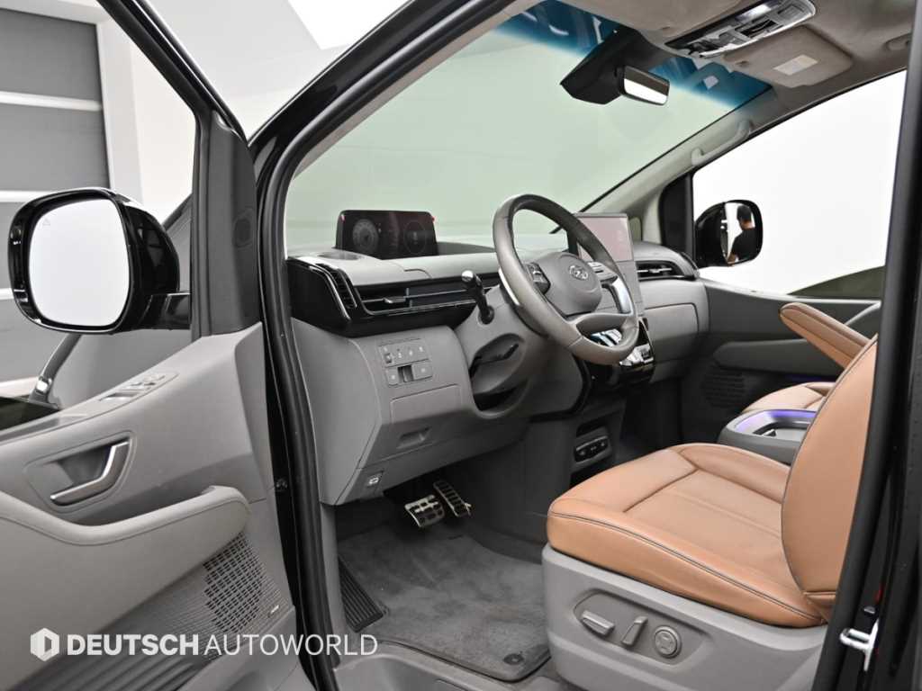 Hyundai Staria — photo 11