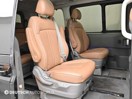 Hyundai Staria — photo 12