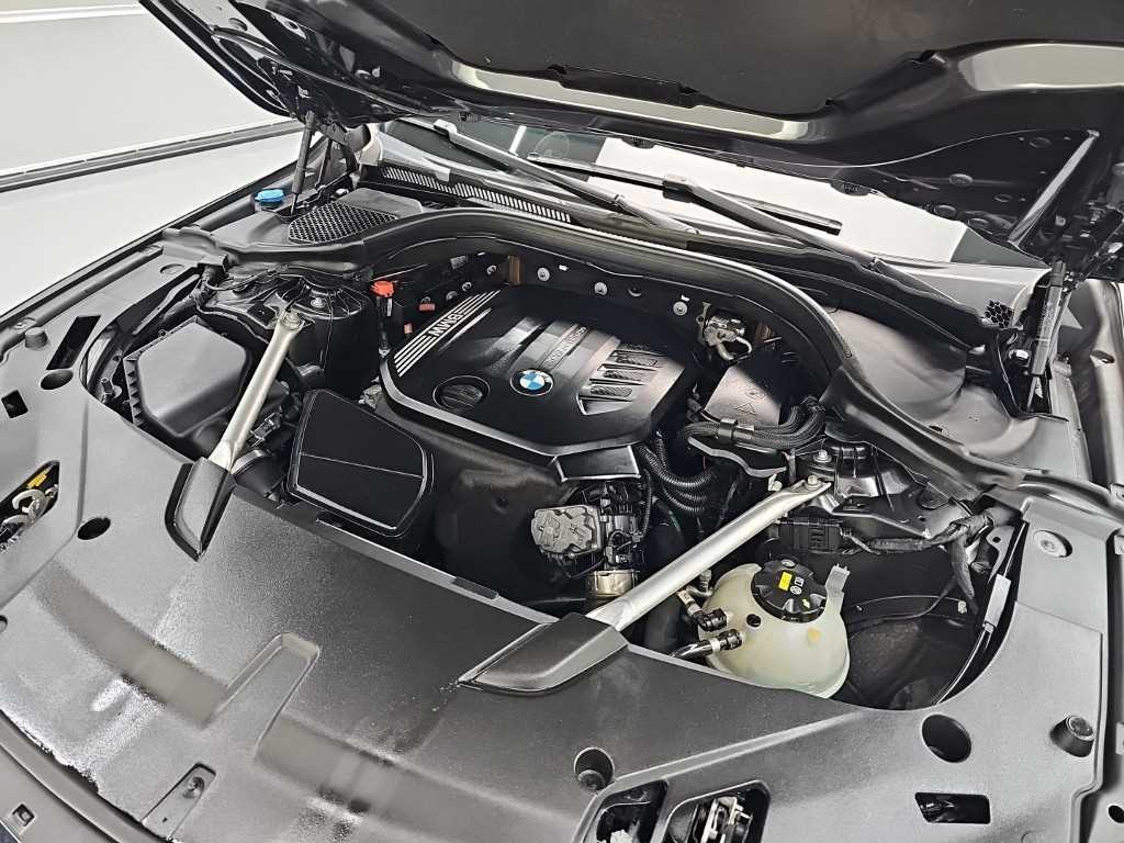 BMW Gran Turismo — photo 05