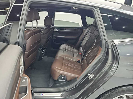BMW Gran Turismo — photo 12