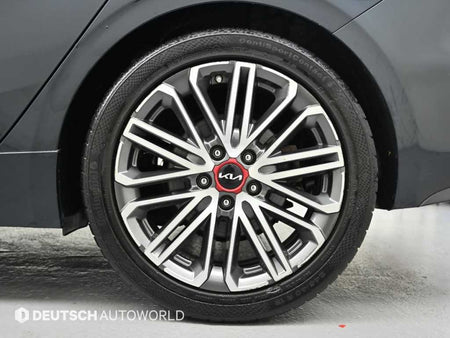 Kia K3 — photo 05