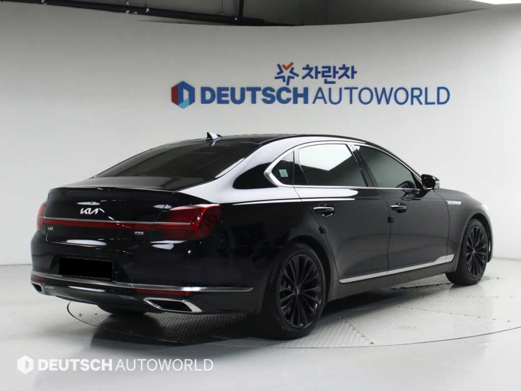 Kia K9 — photo 02