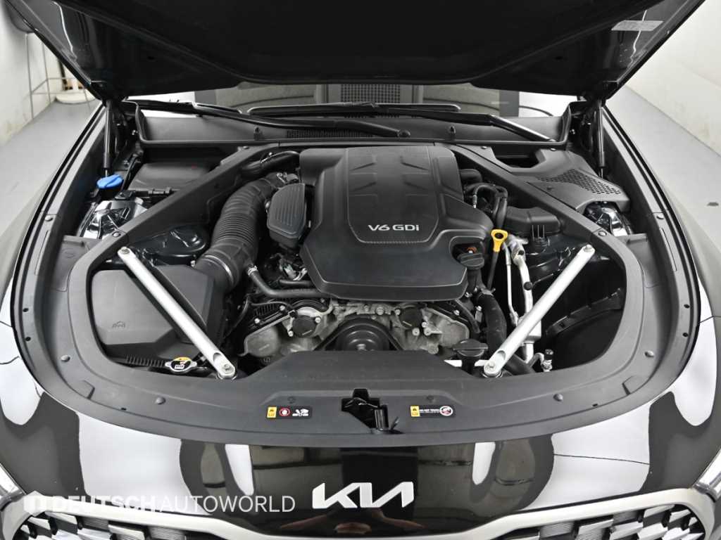 Kia K9 — photo 06