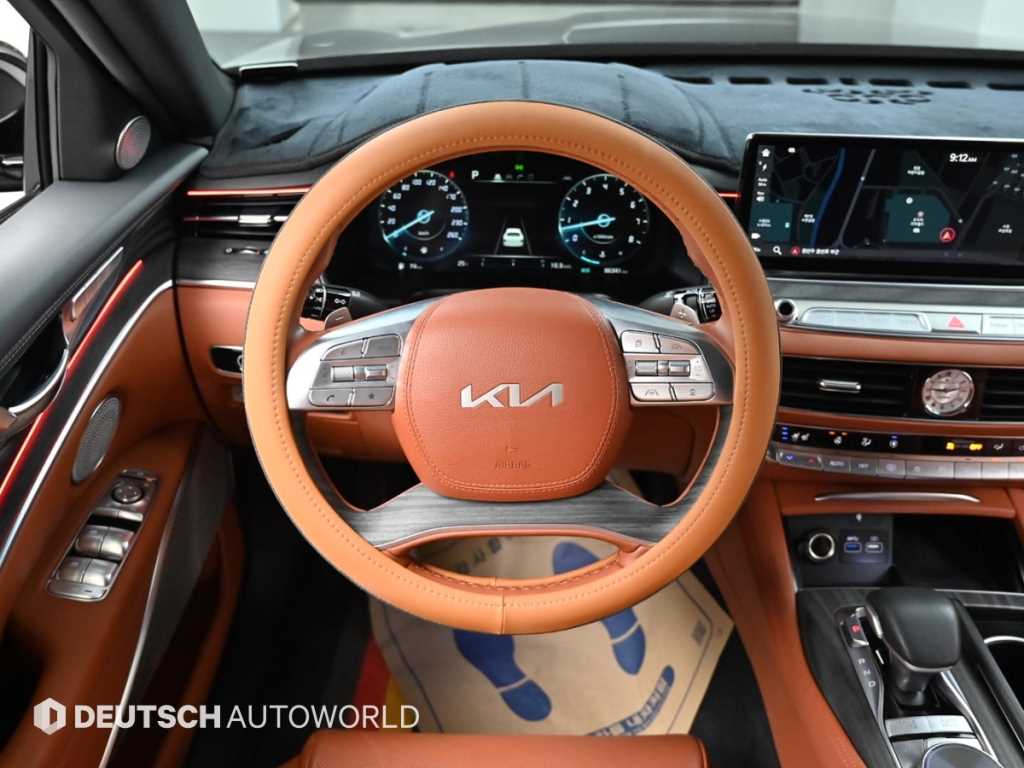 Kia K9 — photo 13