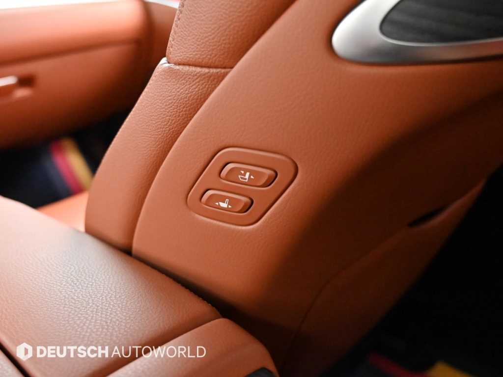 Kia K9 — photo 18