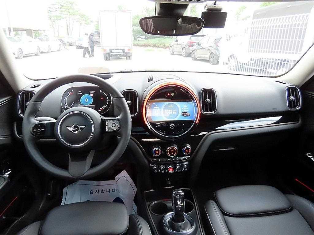 Mini Countryman — photo 07