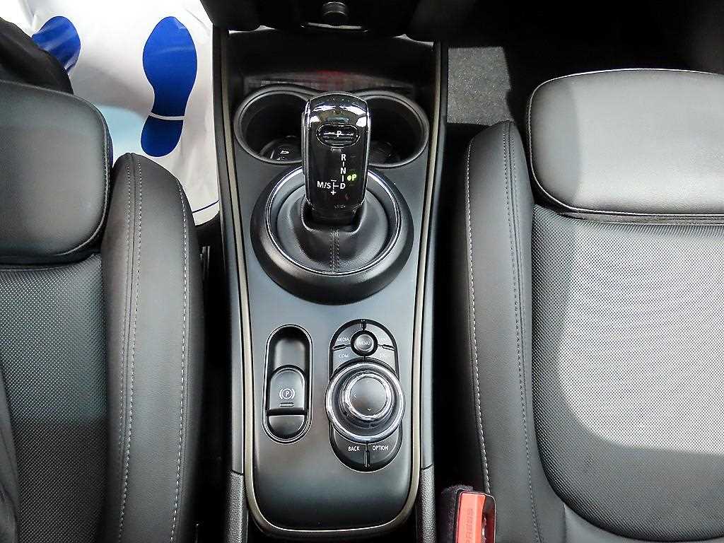 Mini Countryman — photo 11