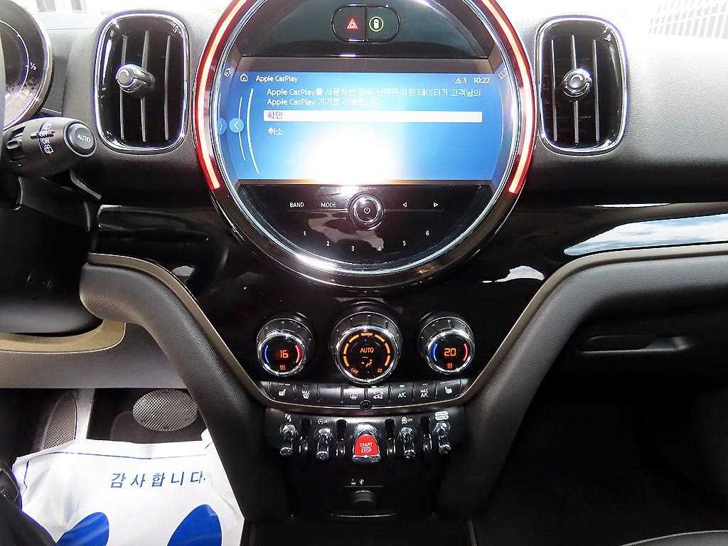 Mini Countryman — photo 12