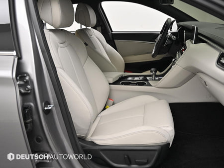 Genesis G70 — photo 10