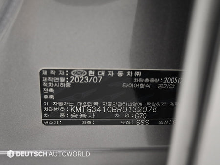 Genesis G70 — photo 20