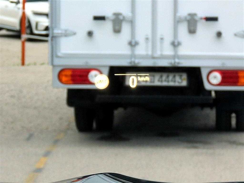 BMW X3 — photo 10