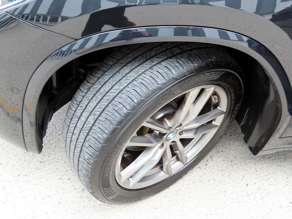 BMW X3 — photo 20