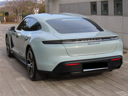 Porsche Taycan — photo 04