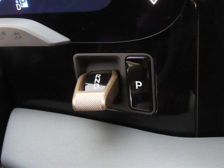 Porsche Taycan — photo 07