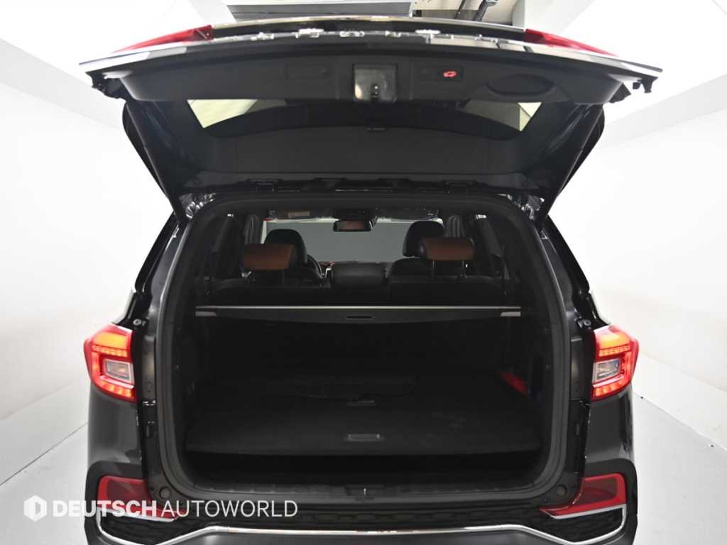 KGM Rexton — photo 19