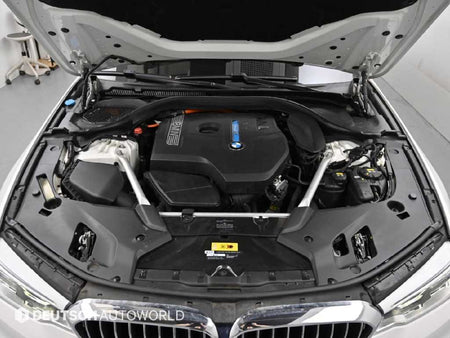BMW 5-Series — photo 07