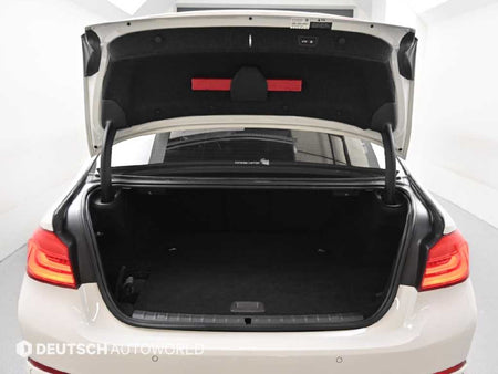 BMW 5-Series — photo 19