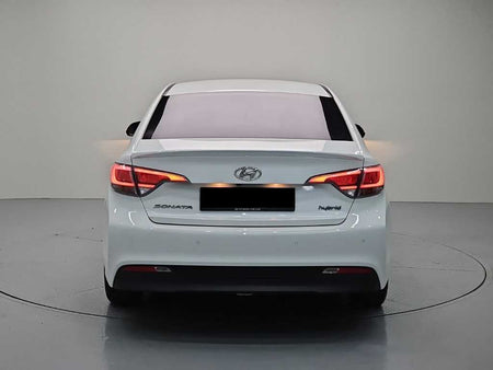 Hyundai Sonata — photo 03