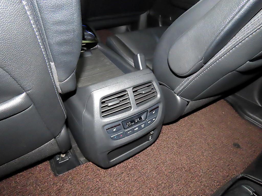 Honda Pilot — photo 15