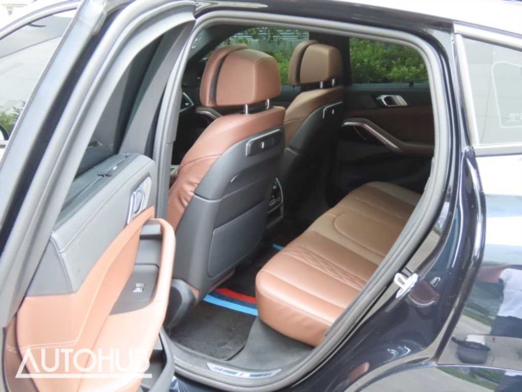 BMW X6 — photo 15
