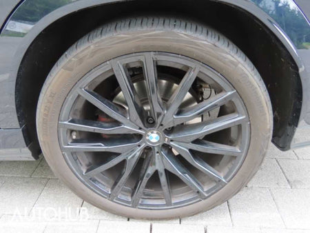BMW X6 — photo 18