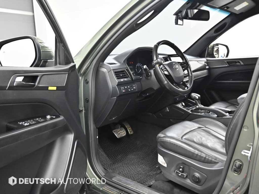 KGM Rexton — photo 11